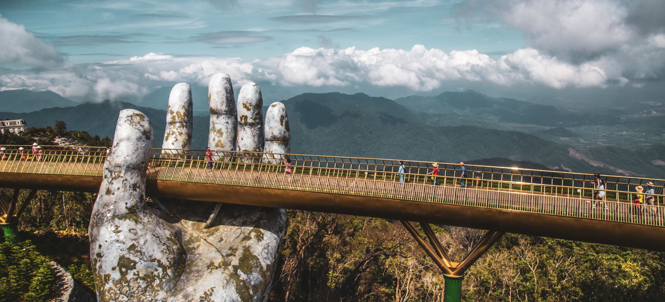 Mystical Vietnam: Hanoi to Halong Bay Escap