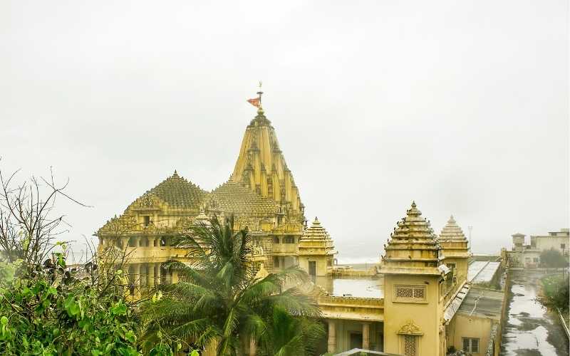 9 Jyotirlinga Darshan Yatra